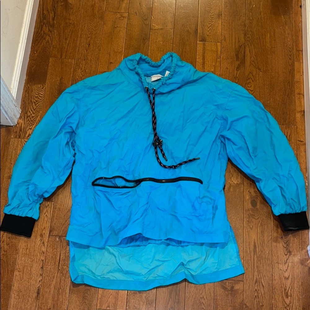 80’s windbreaker🌈💙 (pullover)